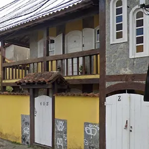 https://casa-exclusiva-centro-praia.cabofriohotels.org